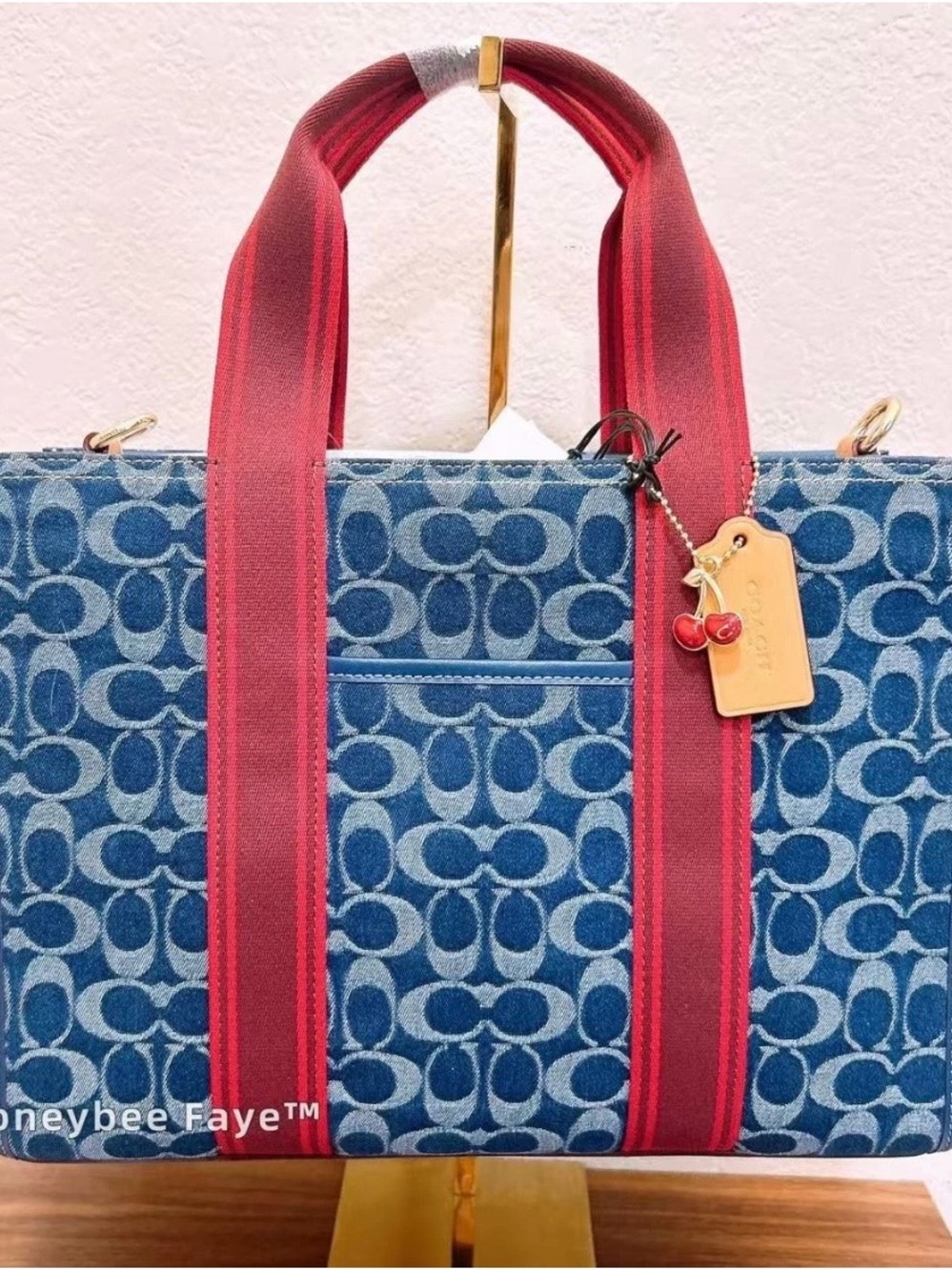NWT Coach Smith Tote Bag In Signature Denim CY698